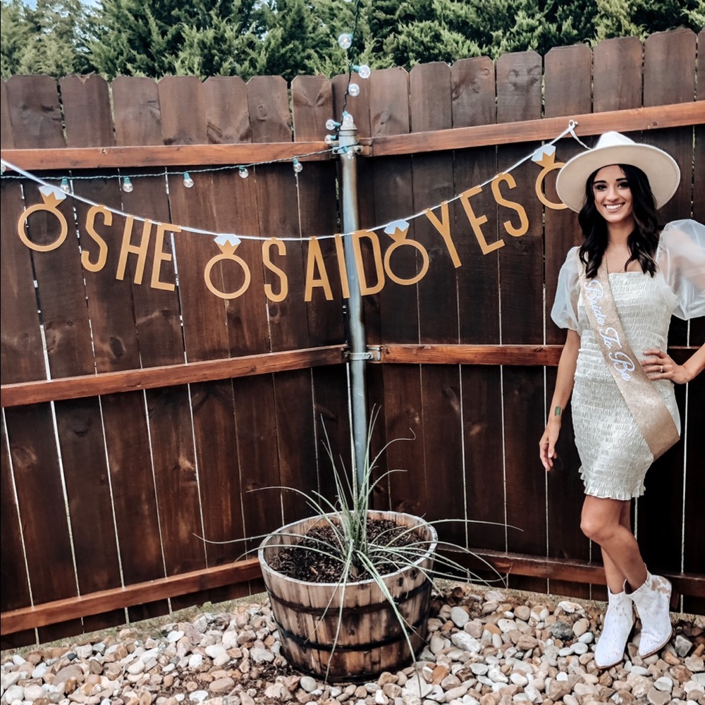 White puff sleeve and off white ribbed dress,size small from 12th tribe boutique